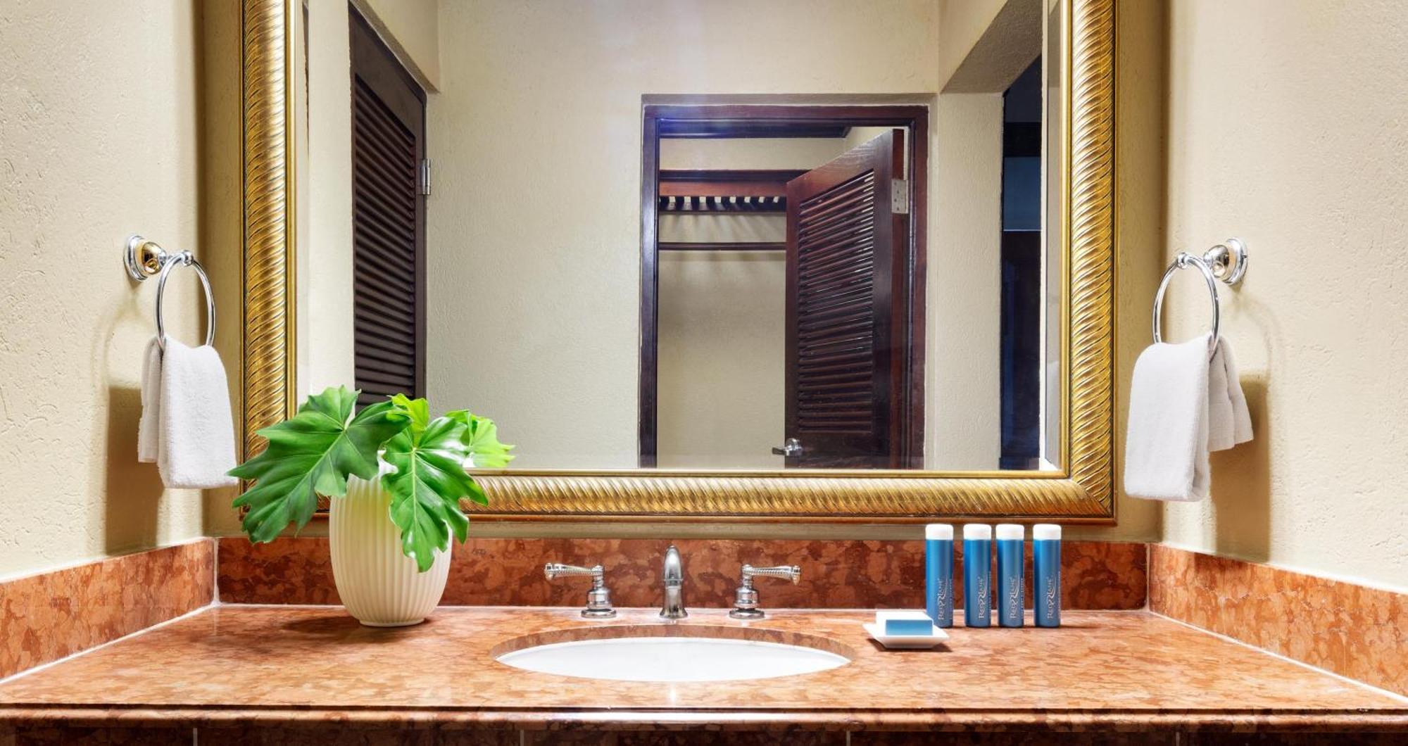 Sandals Royal Plantation All Inclusive - Couples Only (Adults Only) Очо-Риос Экстерьер фото