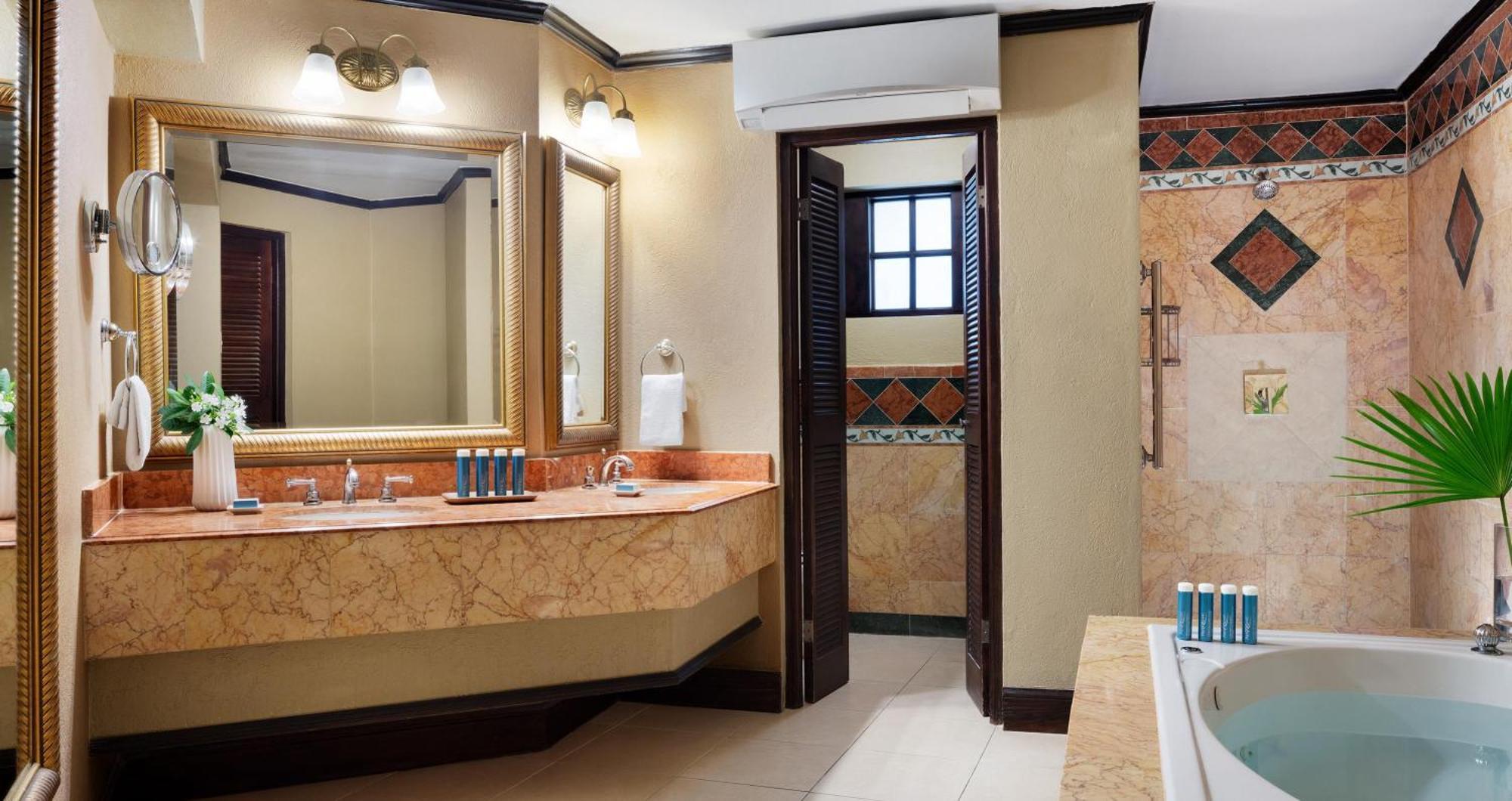Sandals Royal Plantation All Inclusive - Couples Only (Adults Only) Очо-Риос Экстерьер фото